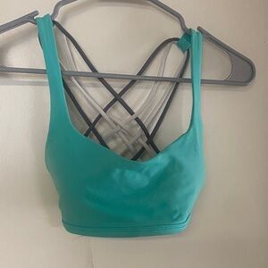 EUC Lululemon size 6 Free to be wild bra. HTF